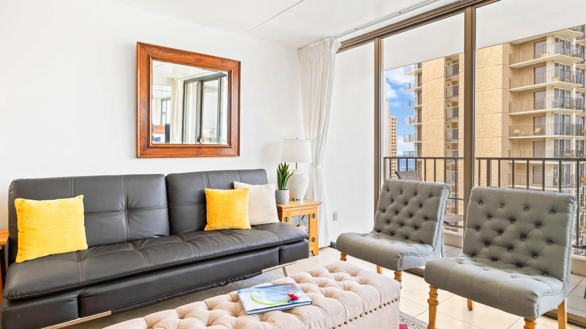 Apartament Waikiki Banyan T1-3106 Honolulu