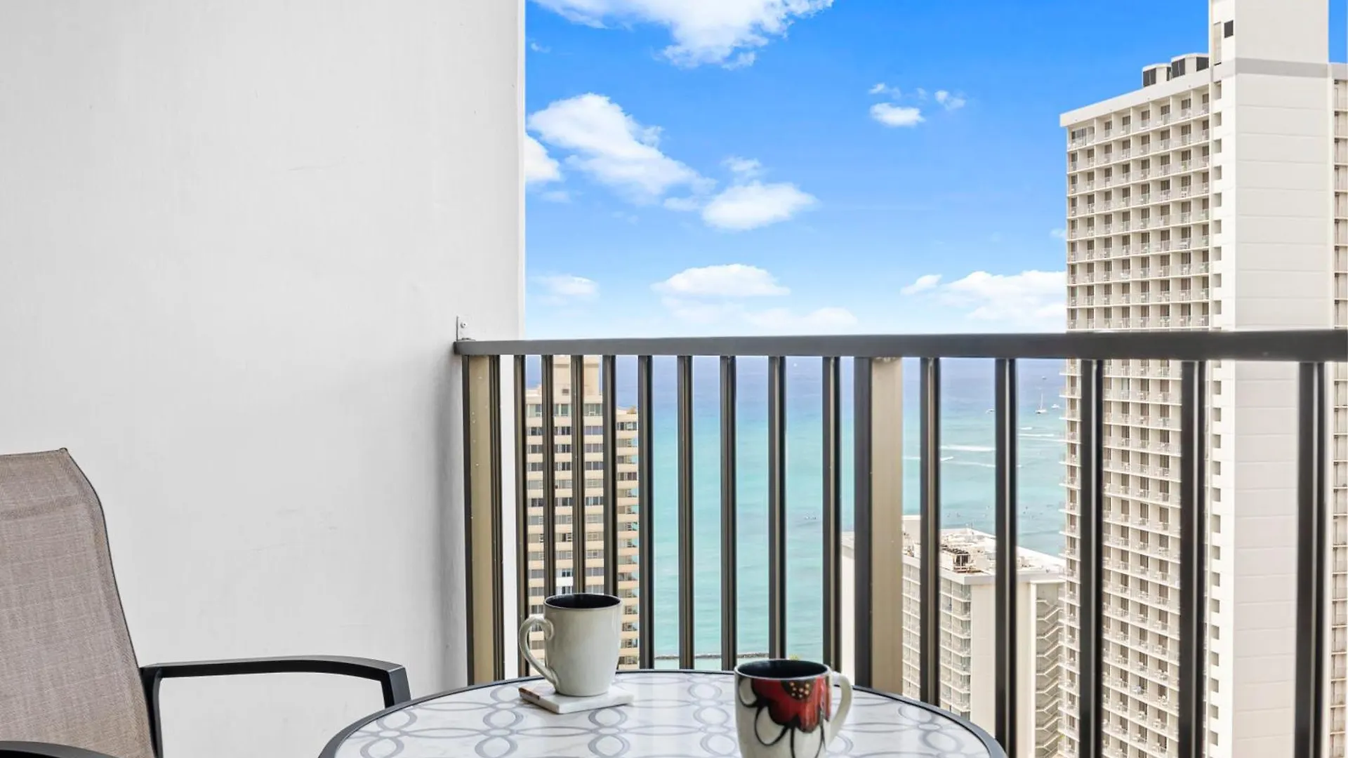 Apartament Waikiki Banyan T1-3106 Honolulu